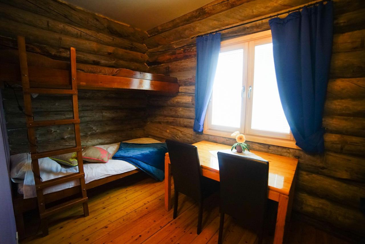 Neljaen Tuulen Tupa Bed and Breakfast Kaamanen Exteriör bild