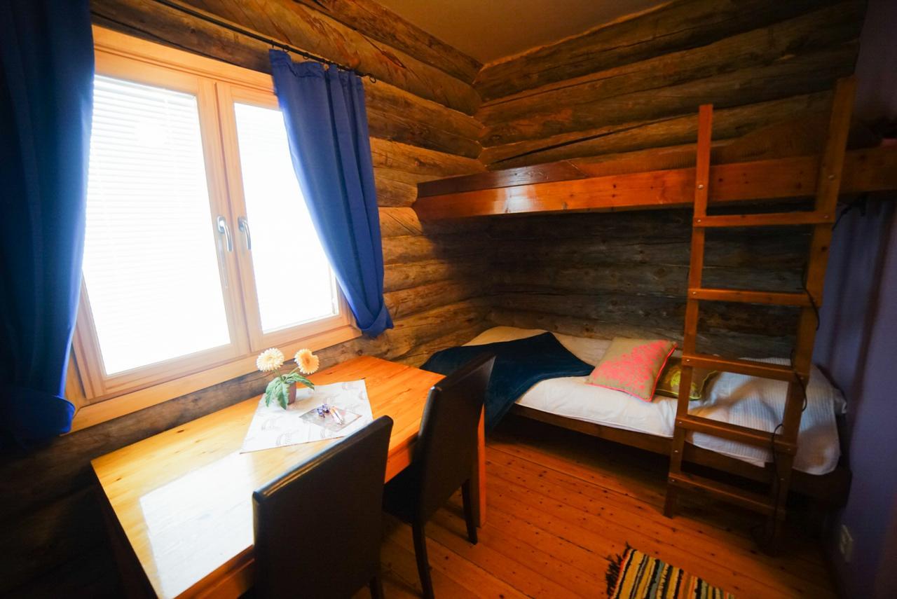 Neljaen Tuulen Tupa Bed and Breakfast Kaamanen Exteriör bild